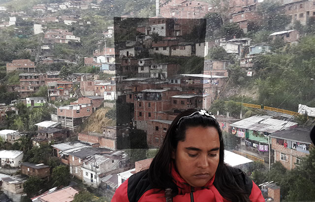 Vista desde el interior de una góndola del Metrocable. Foto Daniel Valencia